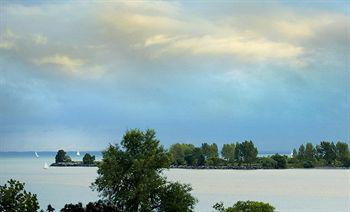 Four Points By Sheraton Toronto Lakeshore Eksteriør billede